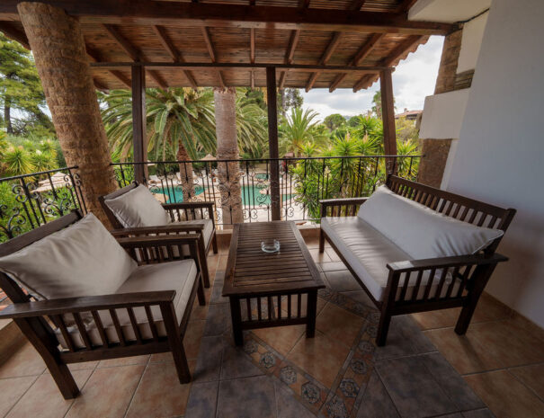 Apartment 2-Level with Pool View_ (2)