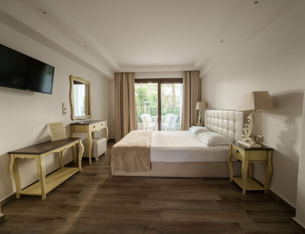 Family Junior Suite with Garden View_ (4)