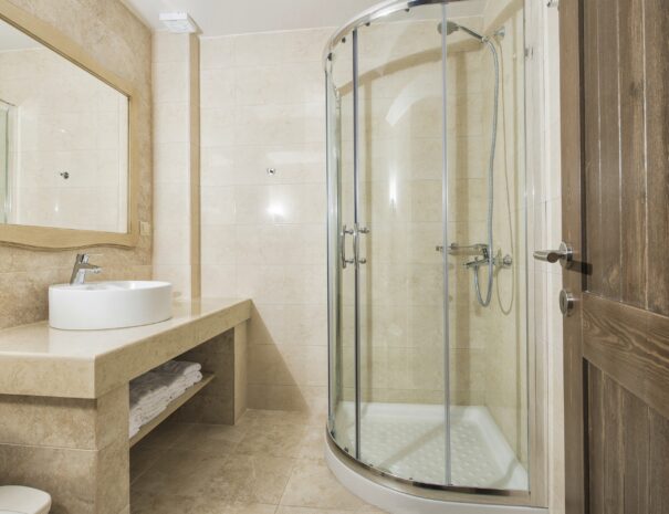 Superior Family Suite with Garden View_ (13)